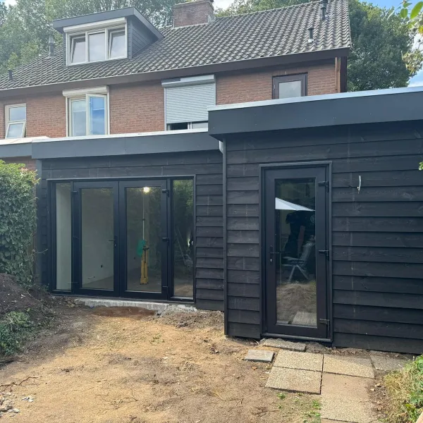 uitbouw met hout